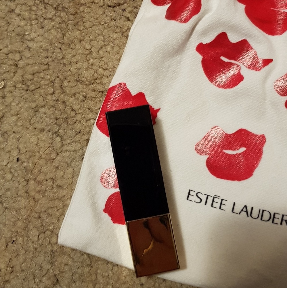 Estee Lauder lipstick